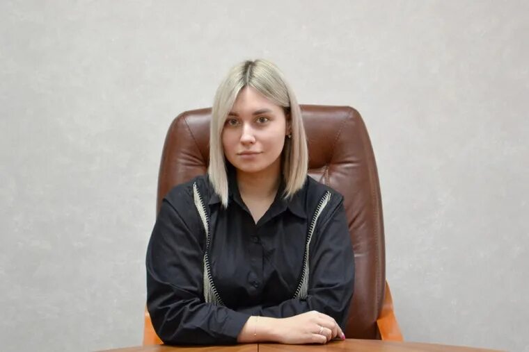 Королевнина любовь анатольевна роспотребнадзор. Специалист эксперт чикильдина е. Зарплата администратора. Лаборант ведущий специалист главный специалист эксперт. Ю.