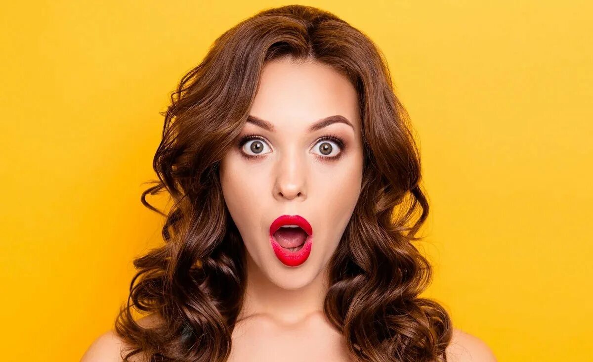 удиви ка. удиви ка. удиви ка. удивление эмоция. девушка удивляется.