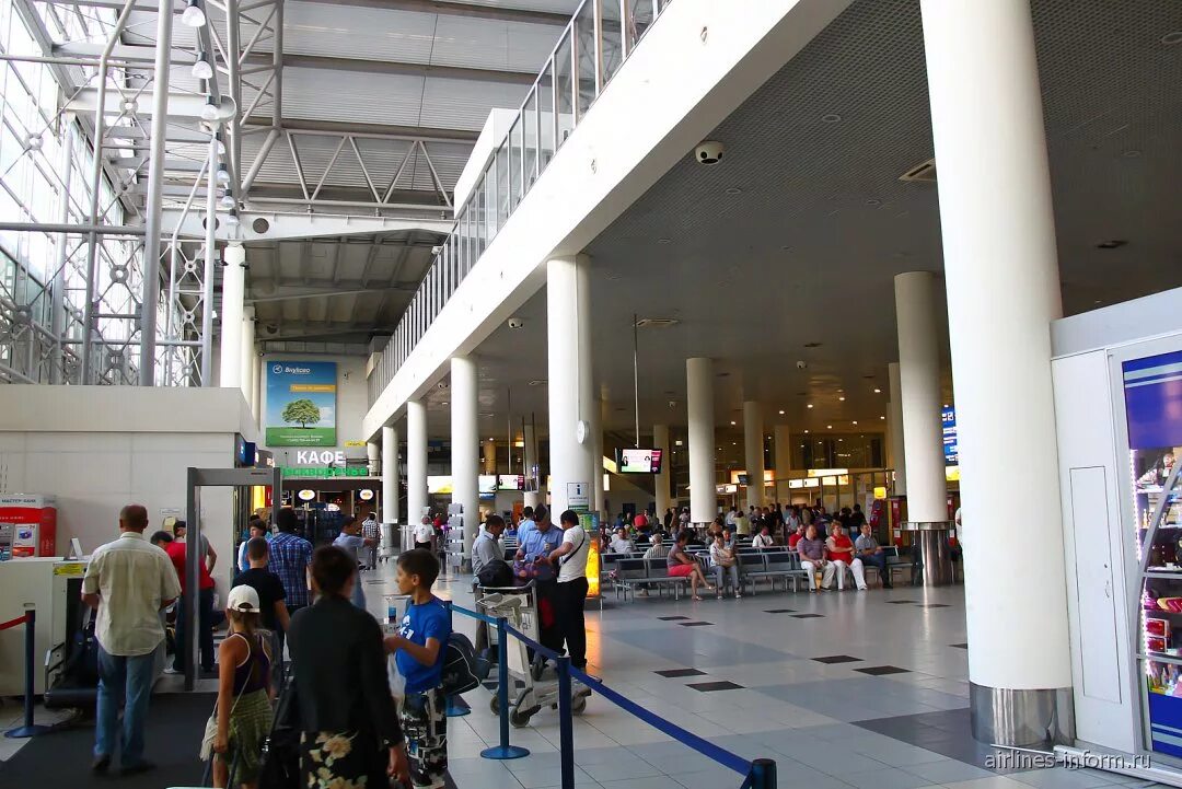 Внуково 5 аэропорт. Внуково терминал а. Terminal a аэропорт внуково. Аэропорт внуково зал ожидания. Аэропорт внуково внутри.