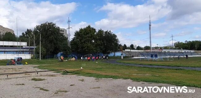 Стадион Торпедо Саратов. Стадион Торпедо Саратов заводской. Стадион Торпедо Саратов реконструкция. Велоспорт Саратов стадион Торпедо. Торпедо саратов