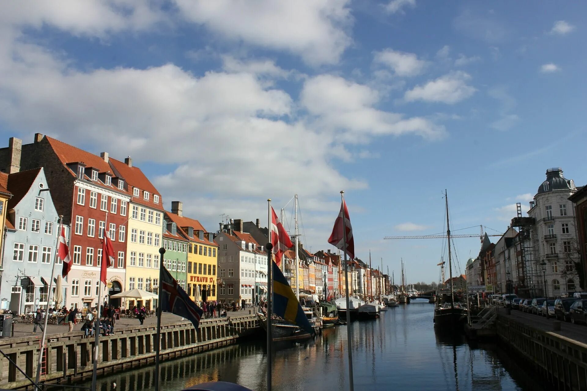 Копенгаген википедия. Копенгаген Денмарк. Nyhavn Копенгаген. Нюхавн Дания Вики. Столица Дании Копенгаген фото.