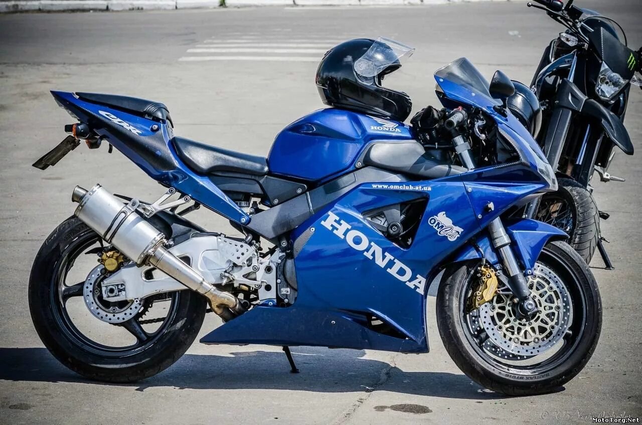 Мотоцикл купить 9. CBR 954 RR Fireblade. Honda CBR 954 RR. Honda CBR 954 RR синяя. Хонда CBR 954 RR 2003г.