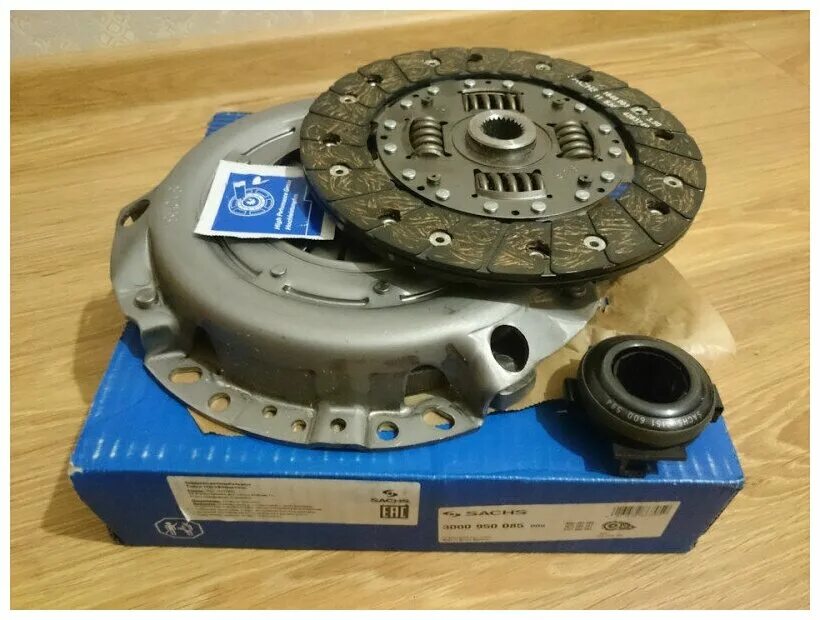 Сцепление рено логан 2 1.6 8. Сцепление sachs 3000950085. 3000825901 комплект сцепления sachs. комплект сцепления 3000950085. корзина сцепления dodge neon 1.6 sachs 3082000730.