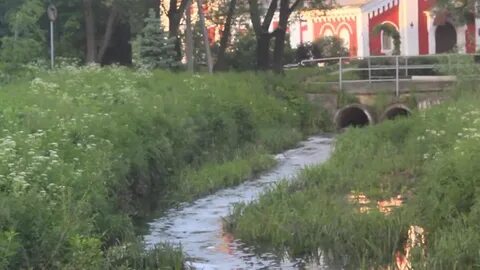 Когда свежий ветерок дохнул с реки москвы