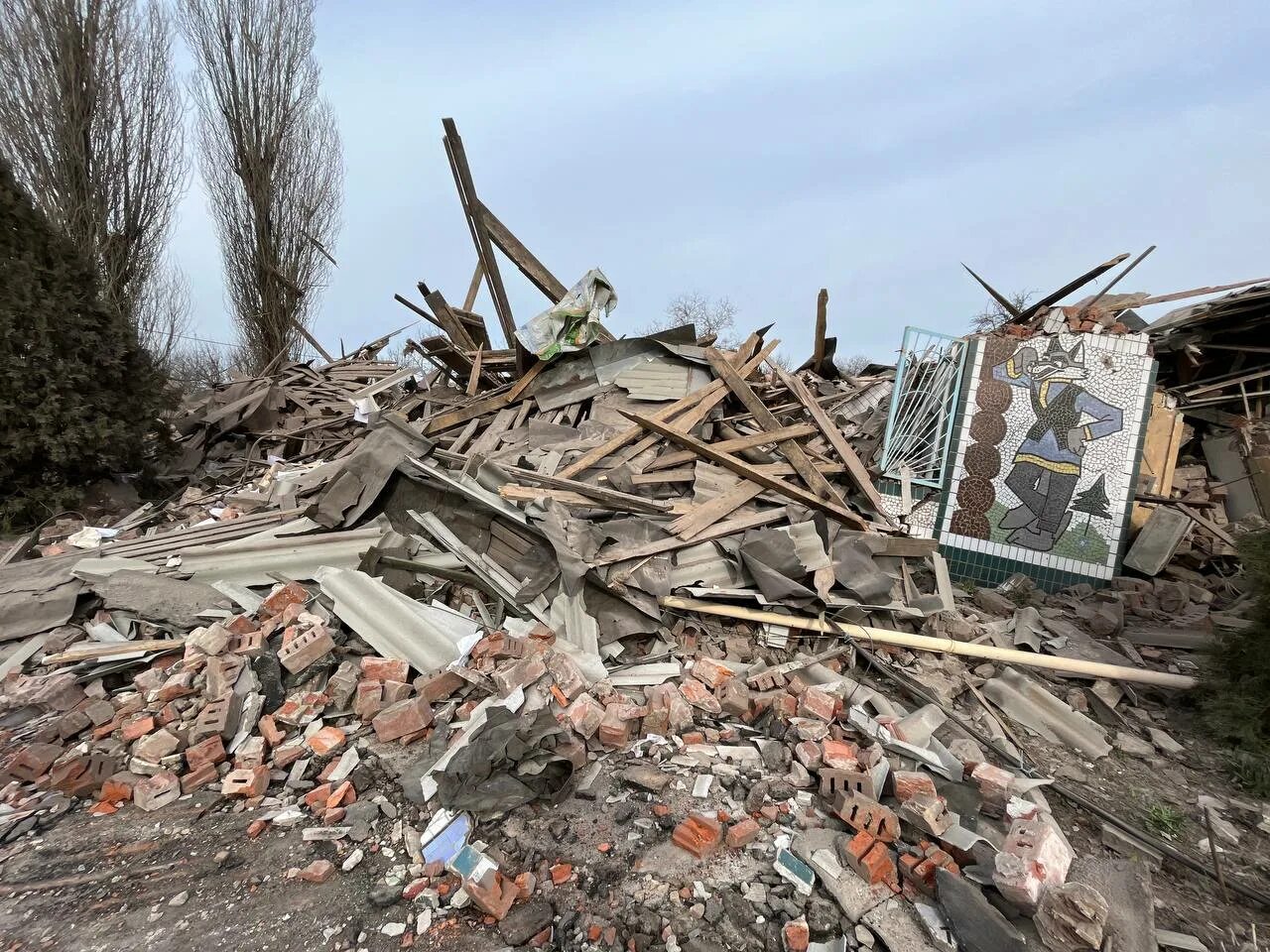 Обстрел донецка 6 июня 2022. 6 днр. Донецк разрушения. Обстрелы донецка 6 июня. 6 днр.