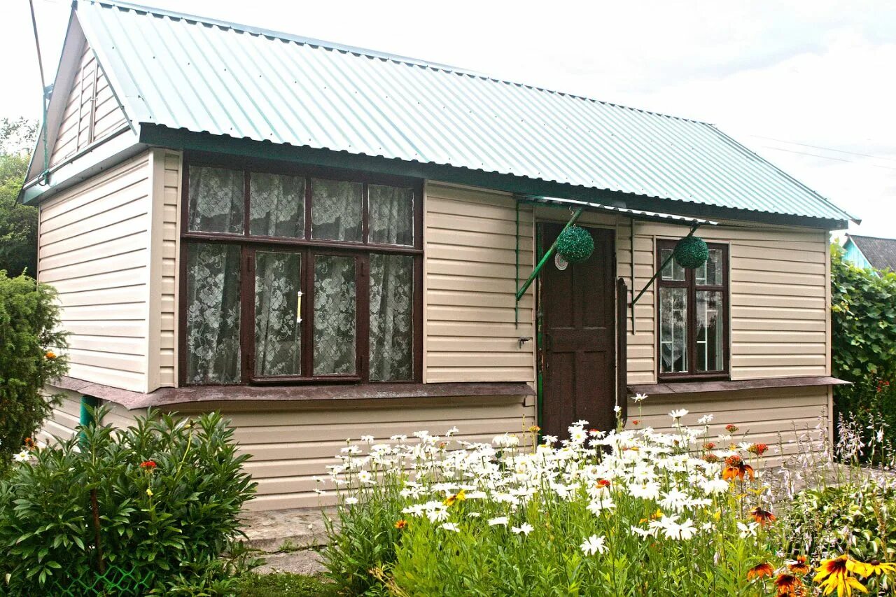 Дом в пригороде орла. Орловские дачи. дома в орловской области. дачи в г орел. орел домики.