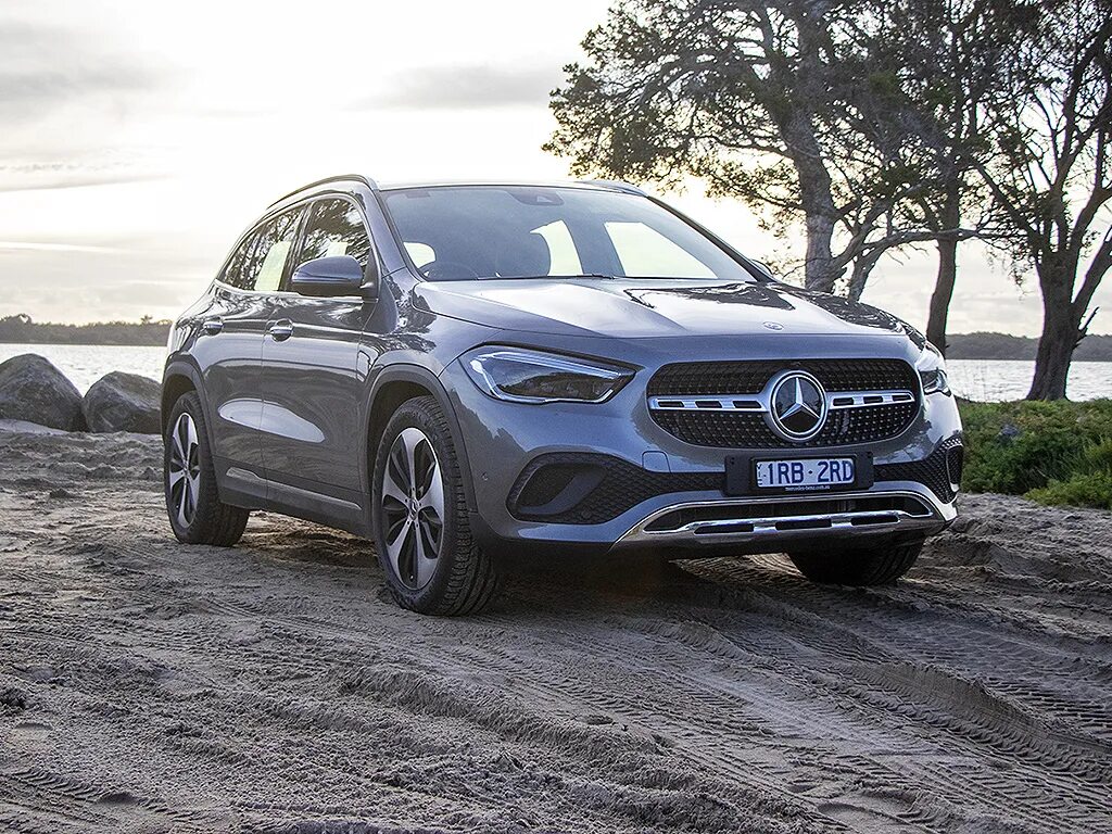 Мерседес GLA 250. Mercedes GLA 250 4matic. Mercedes GLA 4 matic. Мерседес GLA 2023. Купить мерседес gla 250