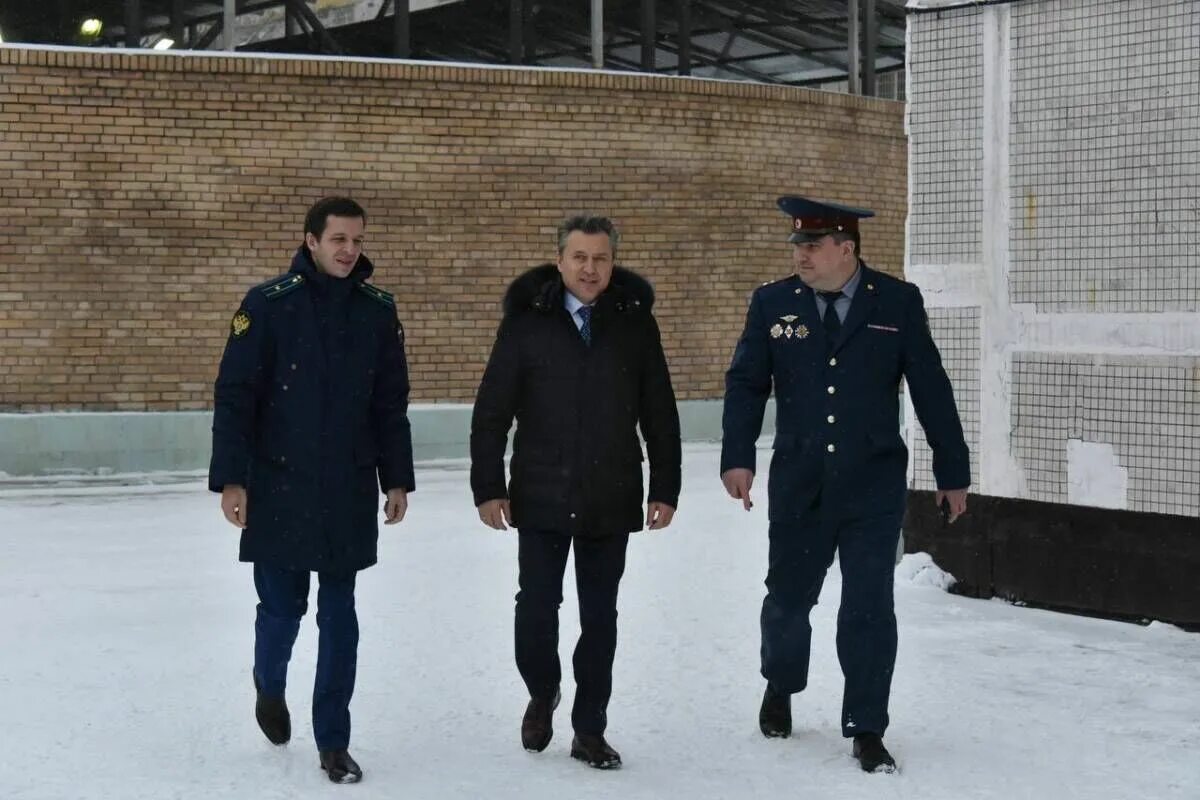 Сизо 6 начальник. Сизо 6 начальник. Сизо 6 гамово. Сизо 6 начальник. Сизо 6 начальник.
