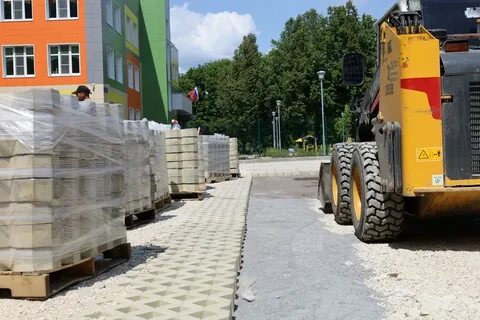 Строят в новомосковске
