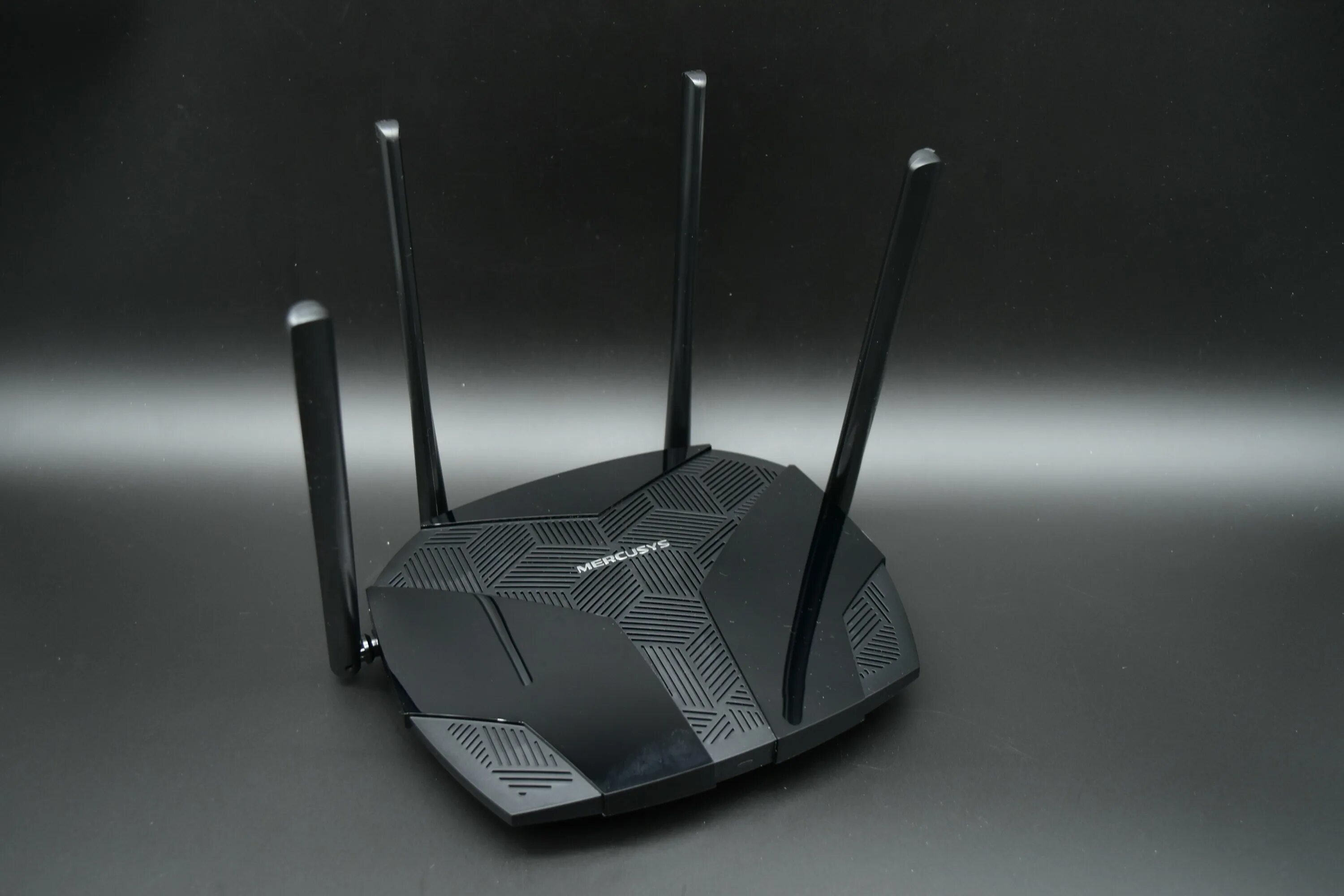 Wi fi роутер mercusys mr90x. Роутер mercusys mr70x. wi-fi роутер mercusys mr70x. wi-fi роутер mercusys mr1800x. mercusys mr70x: wi-fi 6.