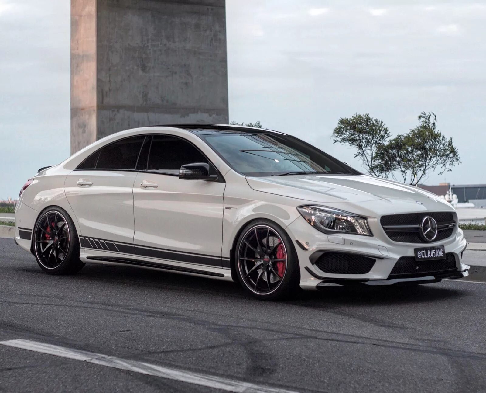 Мердес. Mercedes Benz CLA 45 AMG. Mercedes AMG CLA 45 S. Мерседес Бенц ЦЛА 45 АМГ. Мерседес CLA 63 AMG.