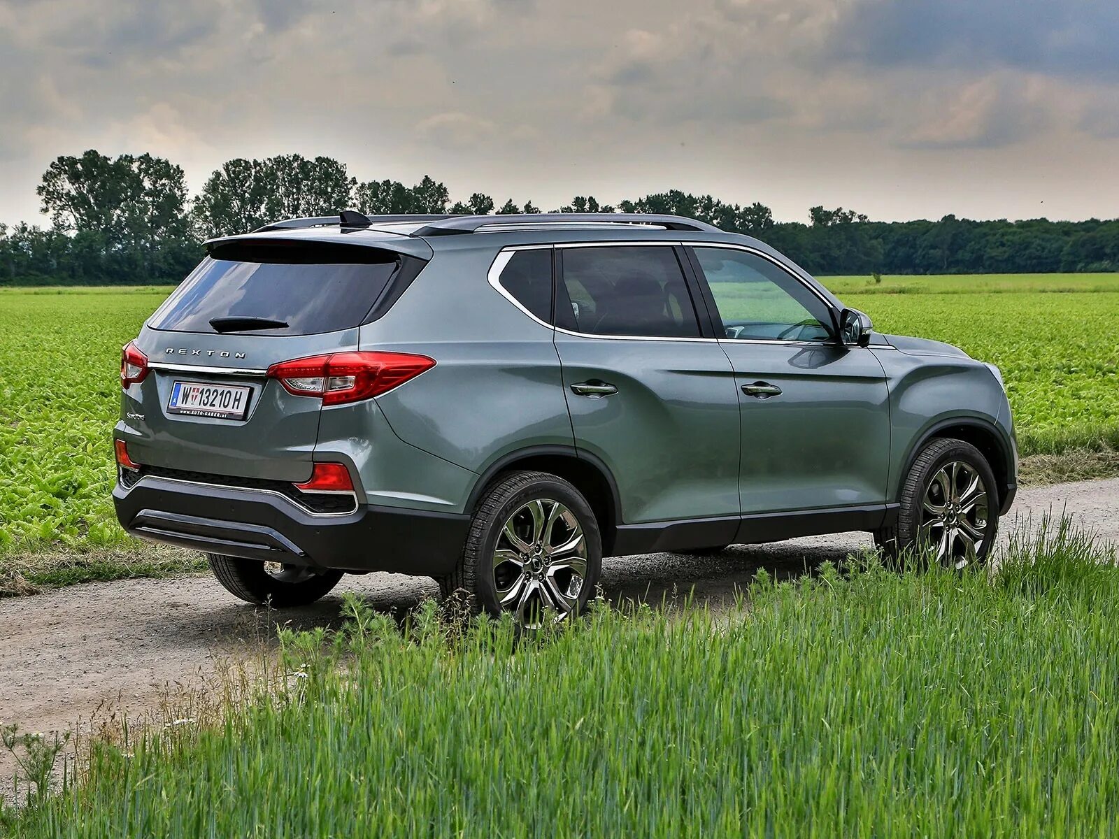 Санг енг g4. SSANGYONG Rexton g4. ССАНГЙОНГ Рекстон g4. SSANGYONG Rexton 4. SSANGYONG Rexton g4 2019.