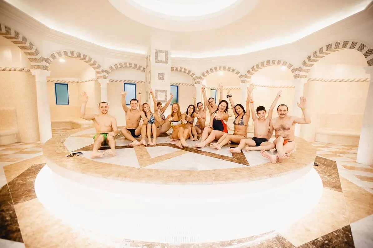 Хамам максимус. Римская баня лакониум. Аквапарк фламинго озеро карачи. Турецкая баня хамам аквапарк акапулько рязань. Новосибирский аквапарк хамам.