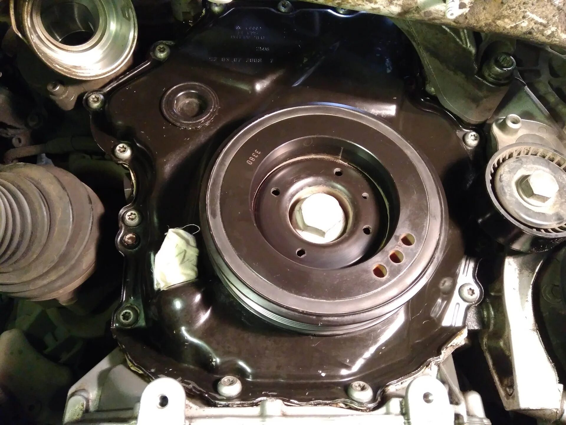 8 tsi cdab. 11117568263 f20 сальник коленвала много масла уходит. 0 tsi. 0 tsi. Замена заднего сальника коленвала тигуан 2.