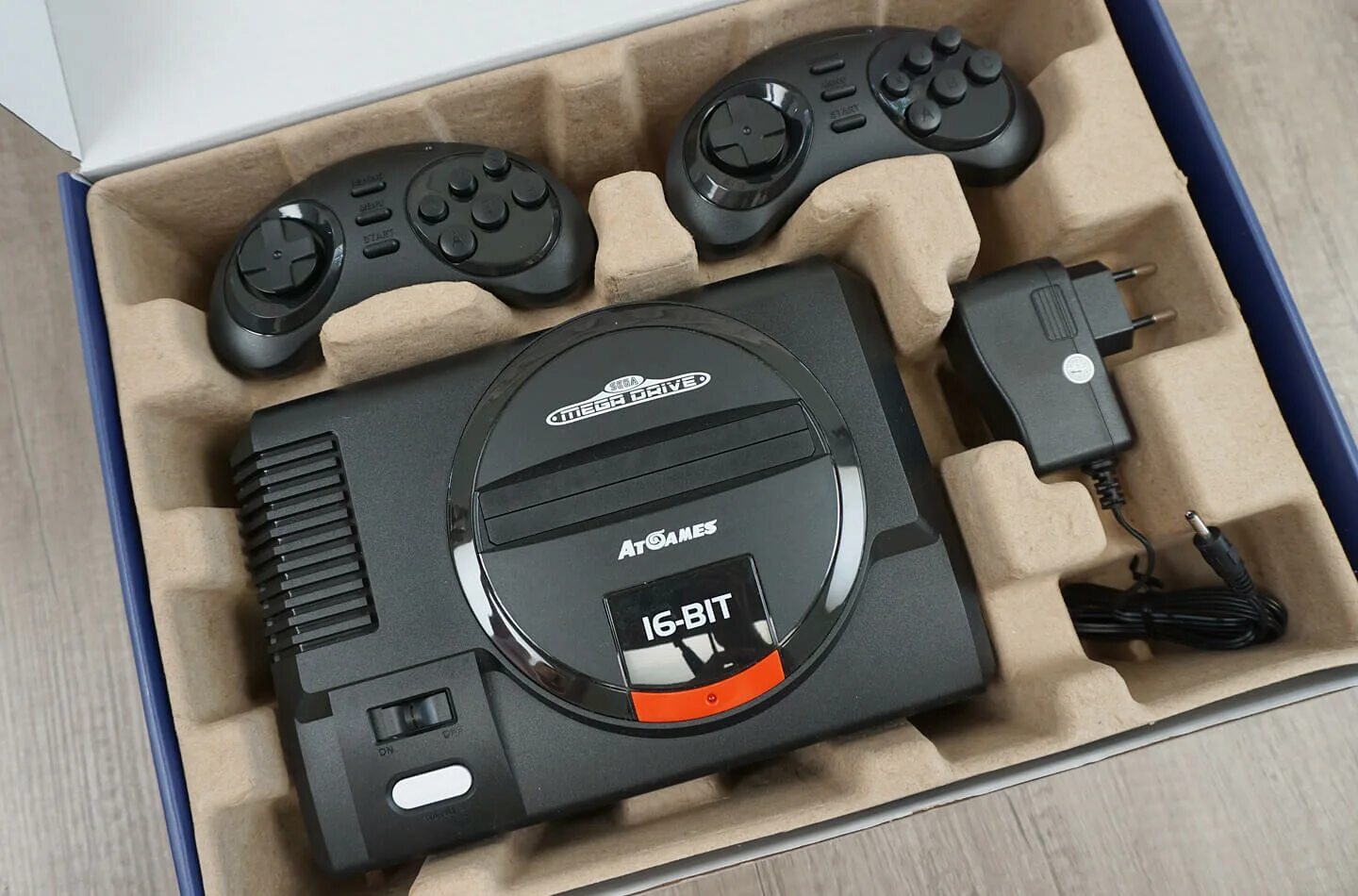 Mega Drive Mini. Sega Mini Classic. Сега мегадрайв мини. Sega Megadrive 2 Mini.