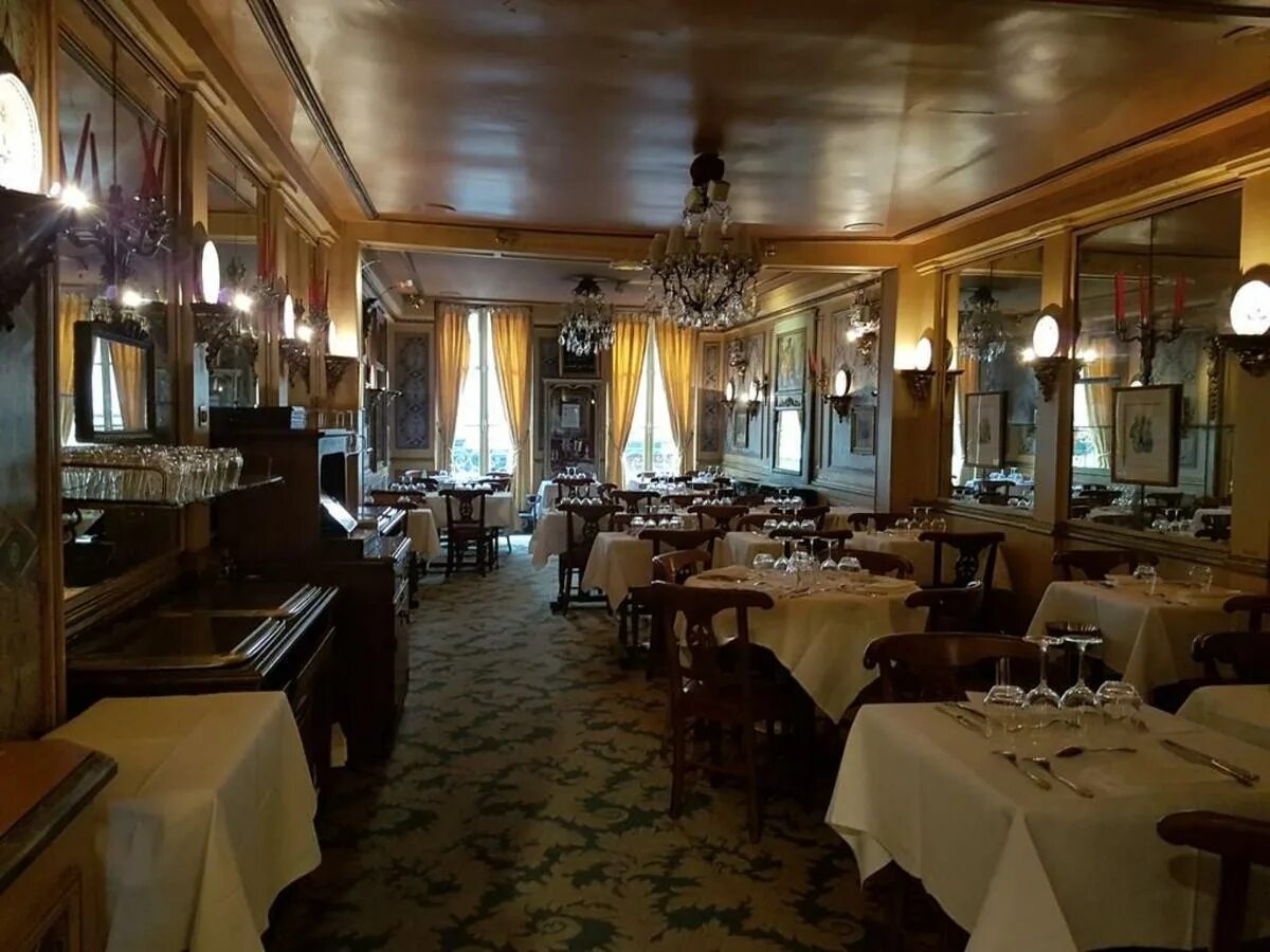 Ресторан Прокоп в Париже. Легендарный ресторан. Старейший ресторан Парижа. Историческое кафе.