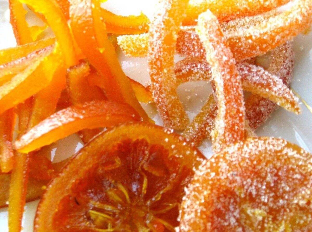 Цукаты из мандаринов. Апельсиновая цедра цукаты. апельсиновые цукаты. ,цукаты из апельсин цукаты апельсина. цукаты апельсиновые (из апельсиновых корок).