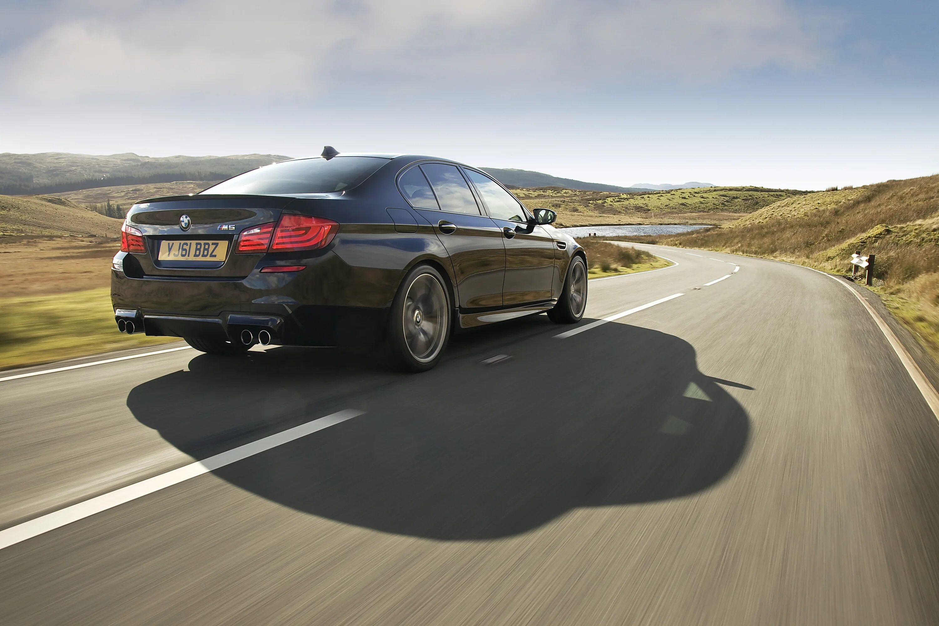 Бмв м5 ф10 для бименджи драйв. Bmw f10 drift. бмв f10 на рабочий. дрифт бмв м5 f10. bdc bmw f10.