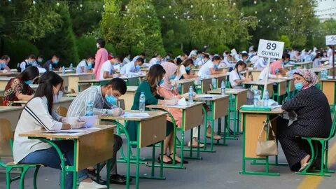 Абитуриент не набравшим