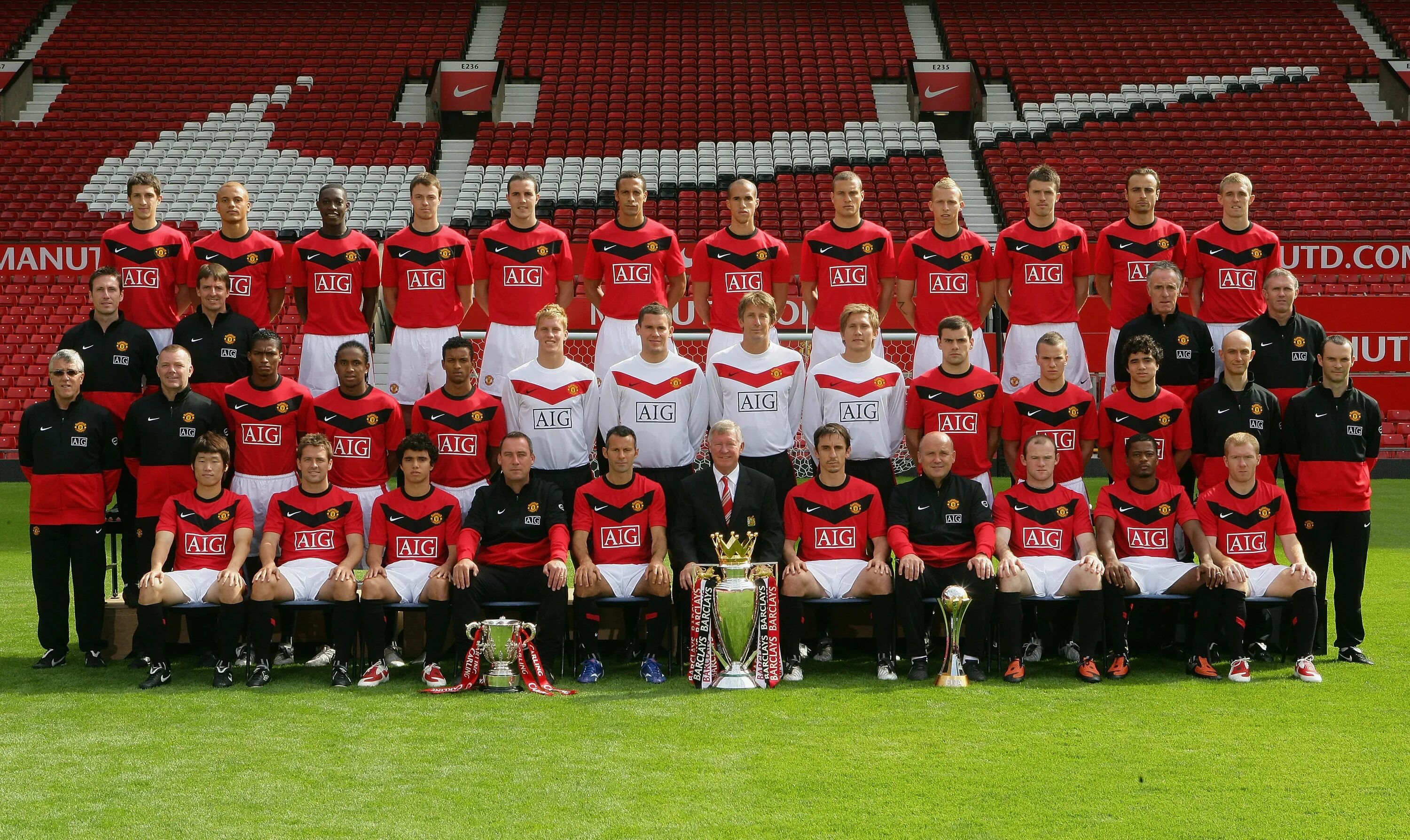 Команда манчестер юнайтед 2022. Команда манчестер юнайтед 2002. Состав united. Manchester united. Состав united.