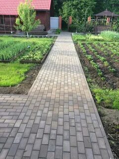 Узкая тротуарная плитка
