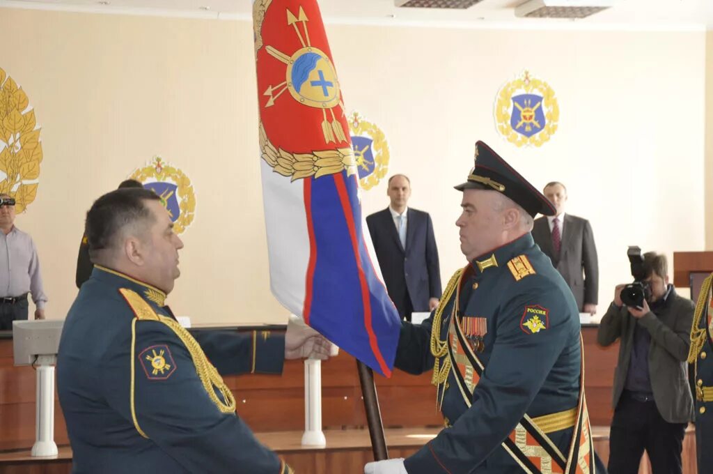Оренбургская ракетная. Оренбургская ракетная армия рвсн. 31 ракетная армия оренбург. 31 ракетная армия рвсн оренбург. штаб ракетной армии оренбург.