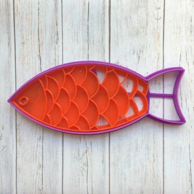 Вырубка рыбы. Вырубка акулы. Пряники в форме рыбки. Наклейки для купания в ванной. Вырубка рыбка.