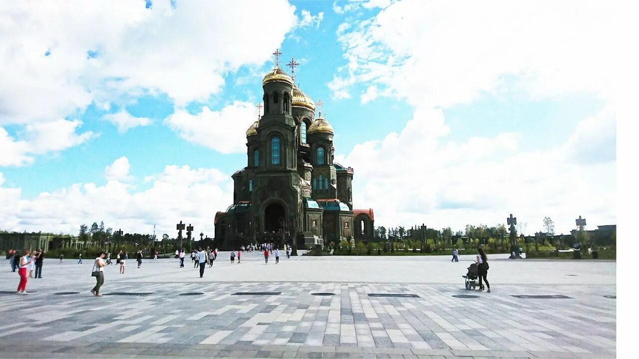 Храм память победы. Храм Воскресения Христова в парке Патриот. Парк Патриот. Храм Вооружённых сил, дорога памяти.. Храм Вооружённых сил в Подмосковье парк Патриот. Храм в Кубинке к 75 летию Победы.