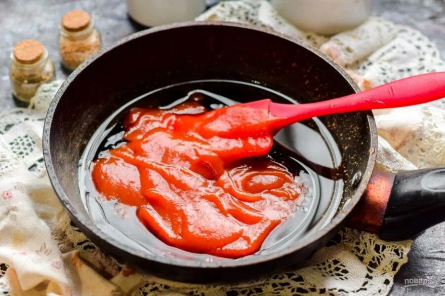 Соевый соус с томатной пастой