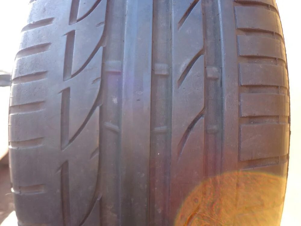 Автомобильная шина dunlop sp sport 01 245/40 r18 93y летняя. Potenza 245 40 r18. Бриджстоун potenza s001 r18. Potenza re050a. Bridgestone japan 225/45/18.