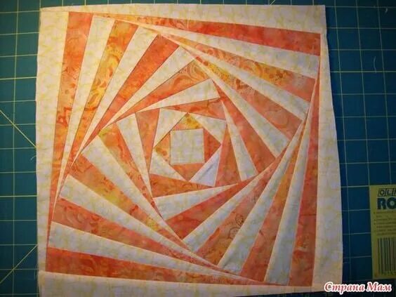 Лоскутный блок колодец крученый. Барджелло пэчворк. Лоскутный блок колодец крученый. Пэчворк блок твист мастер. Пэчворк блок изба спираль.