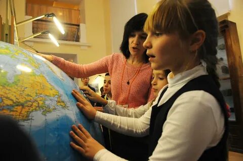 Учитель географии вакансии москва
