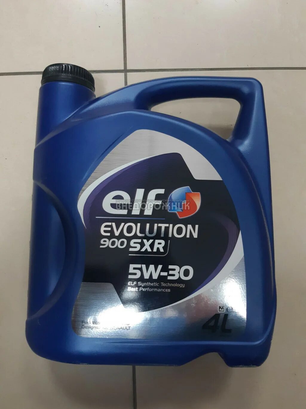 Моторное масло elf sxr 5w30. Эльф масло 5w30 900 SXR. Масло Эльф 5w30 Эволюшн 900. Elf Evolution SXR 5w30. Масло моторное Elf Evolution 900 SXR 5w30.