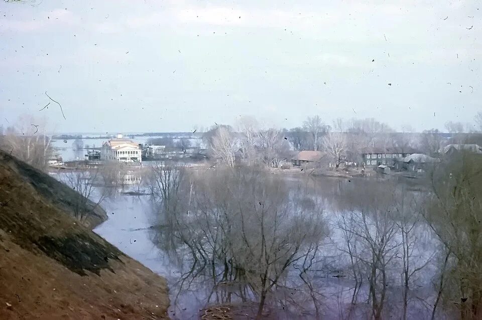 Половодье в рязанской области на сегодня. Разлив Оки в Рязани 2022. Разлив Оки 1994 Рязань. Разлив Оки в Рязани. Рязань разлив реки Трубеж.