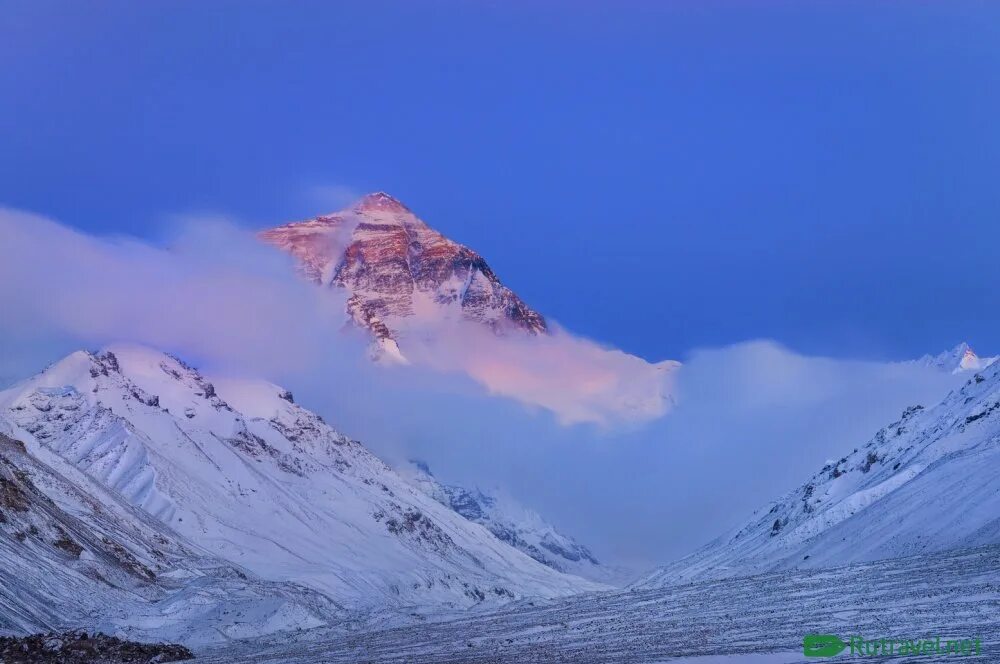 эверест высокая гора. какая высочайшая точка земли. самая высокая вершина эвереста. эверест высочайшая вершина мира. самая высокая точка нашей планеты на карте.