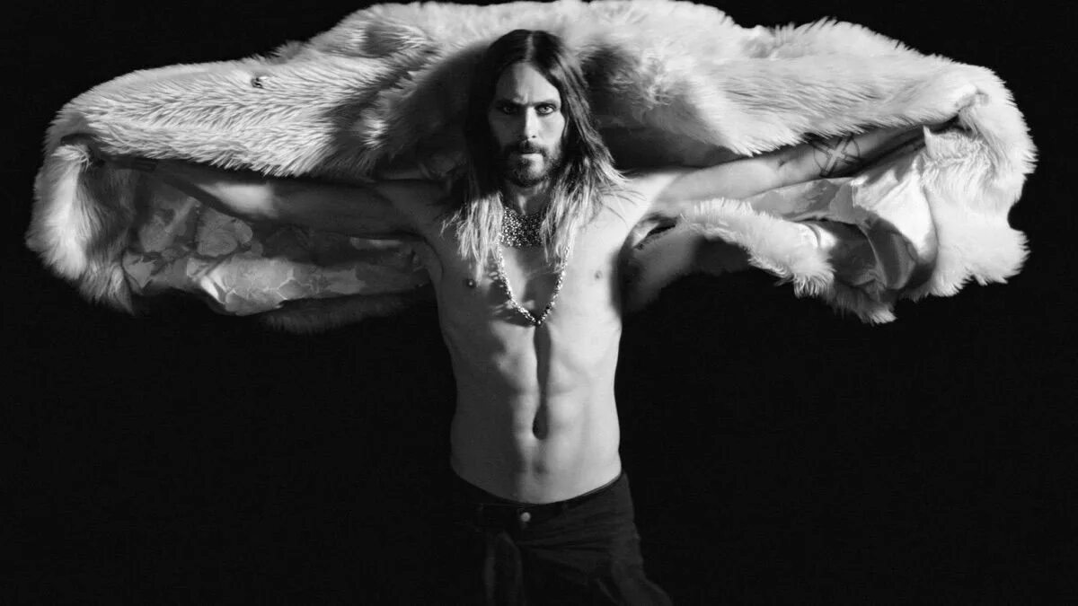 Seconds to mars stuck клип. 30 seconds to mars. джаред лето в 30 лет. джаред лето from yesterday.