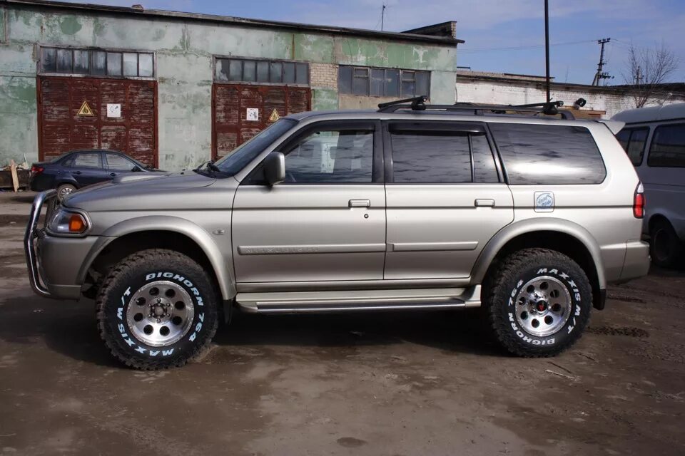 Паджеро спорт 1 r20. Pajero sport 2006. Паджеро спорт 1 r20. Mitsubishi pajero sport 1g. Паджеро спорт 1 r20.