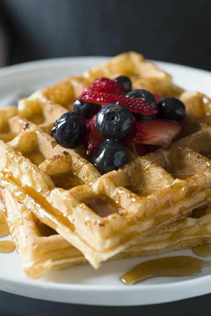 You need some eggs to make waffles. Бельгийские вафли. бельгийские вафли с мороженым. маджестик вафли. belgium waffles recipe.
