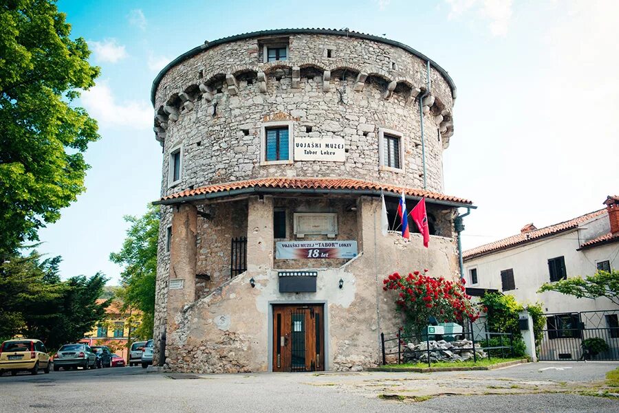 Мура табор. Мура табор. Мура словения. Ольга морозова муром. Девушки калуги.