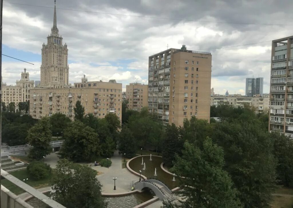 Украинский бульвар 6 стр 1. Метро киевская украинский бульвар 6. Украинский бульвар москва. Украинский бульвар 6 москва. Украинский бул 6.