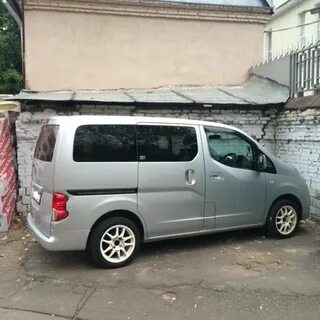 Ниссан нв 200 колеса