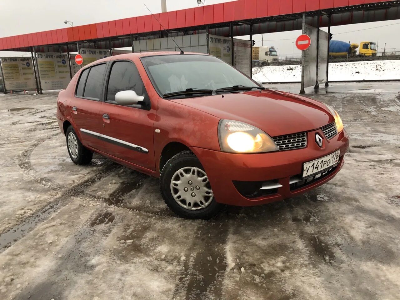 Рено симбол 2007 купить. Renault symbol 2007. Рено Симбол 2007 года. Рено Симбол 2007 красная. Renault symbol 2007 хамелеон.