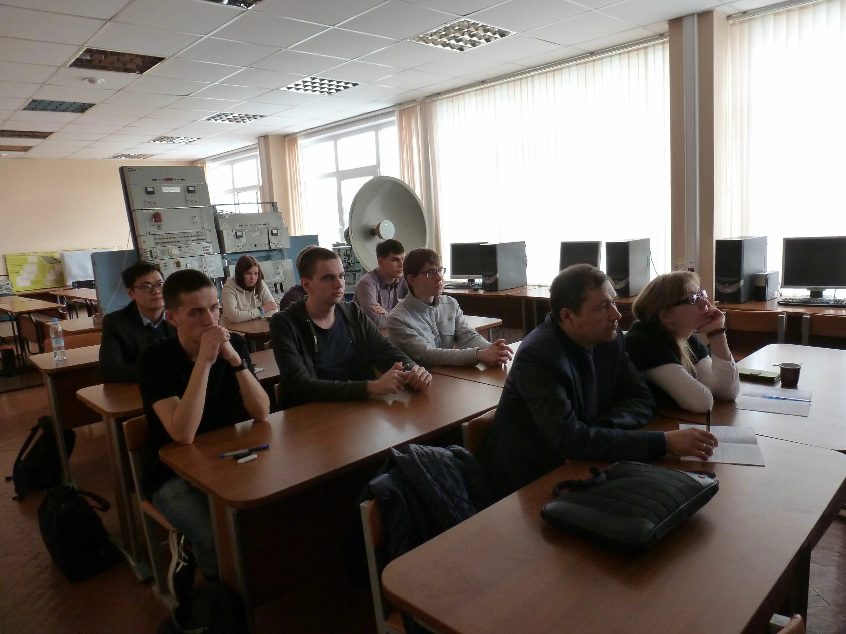 Город профессий. Электроресурс. Объявления саратов. Хх работа энгельс. Работа в энгельсе свежие.