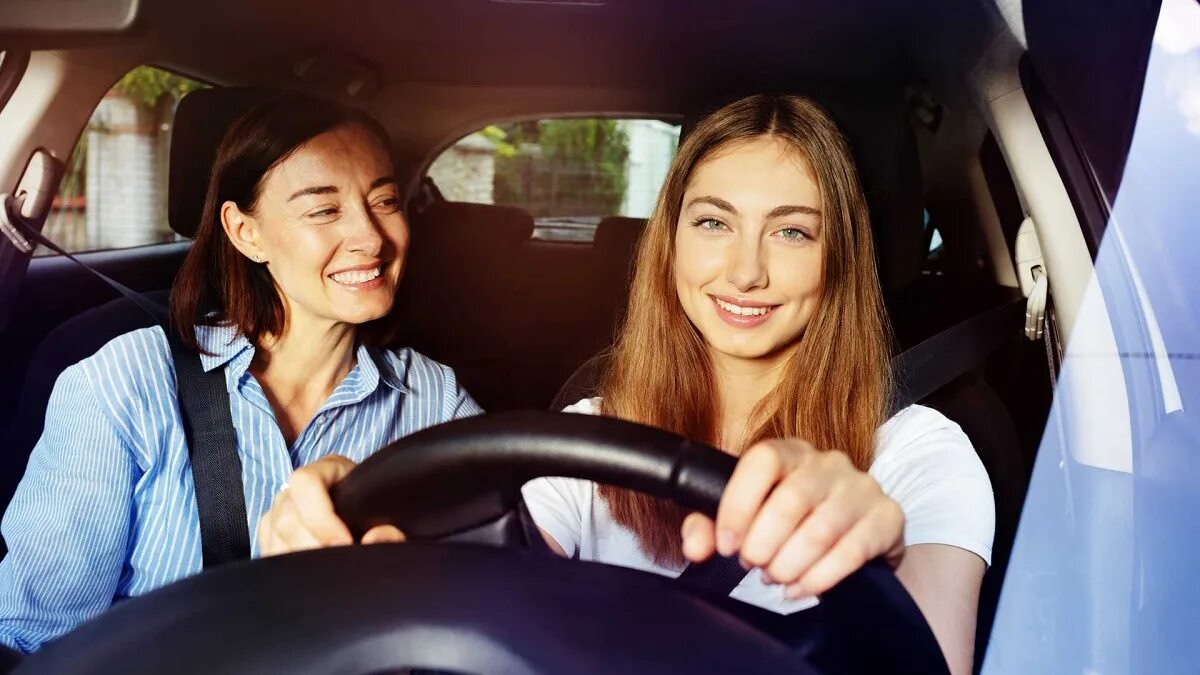 She drive a car now. Teenager Drive a car picture. Я И мой кар фото. Old enough Driving teenager.