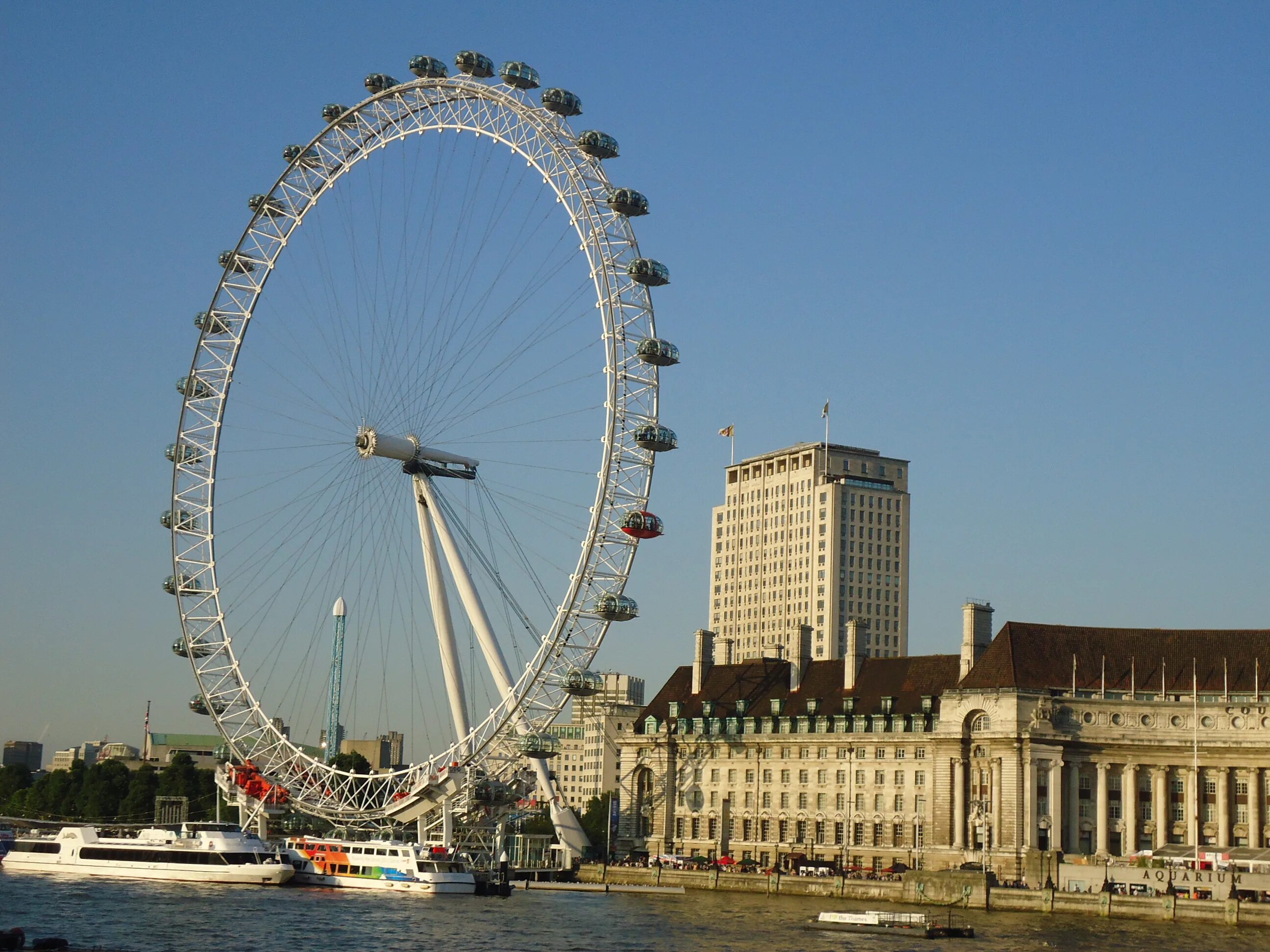 Famous places перевод. Биг бен с вестминстерского моста эстетика. Всемирно известные места в финляндии детский рисунок. Всемирно известные места в финляндии детский рисунок. Достопримечательности лондона.
