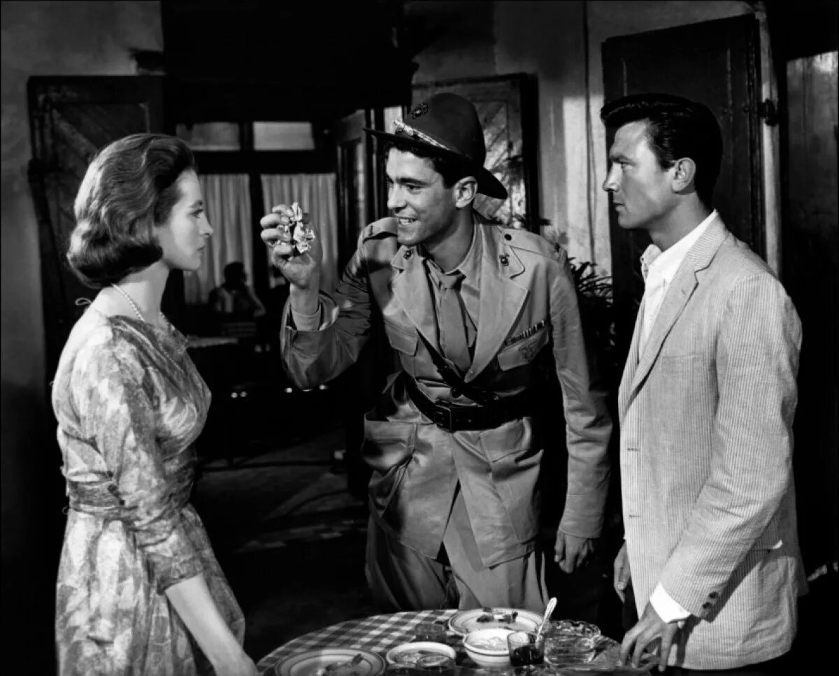 Актриса барбара стэнвик. Прогулка по беспутному кварталу 1962. Джейн фонда прогулка по беспутному кварталу. Джейн фонда китти твист. Walk on the wild side 1962.