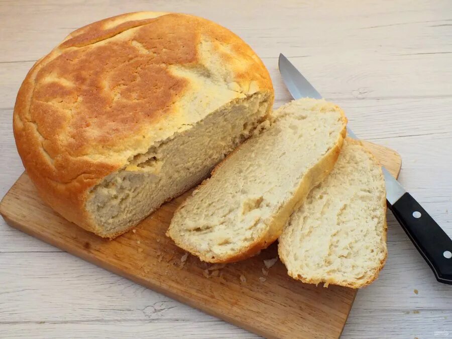 Хлеб на сыворотке. Хлеб на сыворотке в духовке. Хлеб на сыворотке в мультиварке. Хлеб на сыворотке круглый.