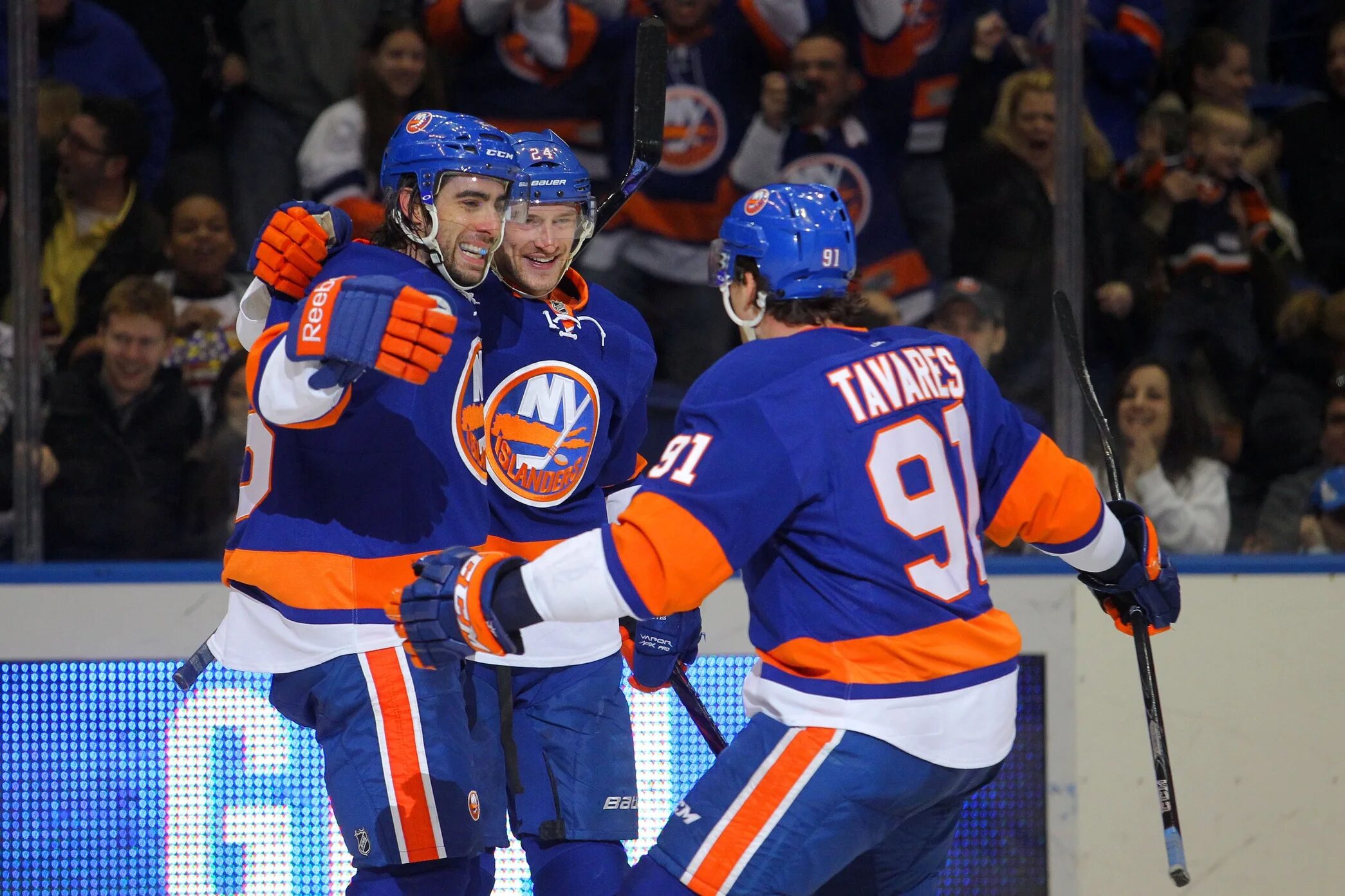 нхл нью-йорк айлендерс команда. хоккейный клуб нью-йорк айлендерс. нхл нью-йорк айлендерс команда. нхл – нью-йорк айлендерс. New york islanders логотип.