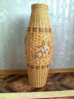 Ваза из трубочек