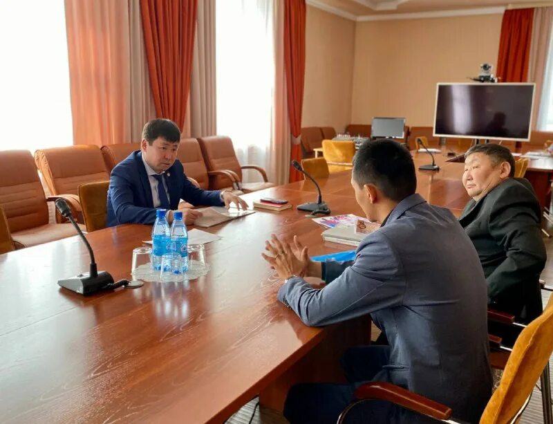 мэрия кызыла контакты